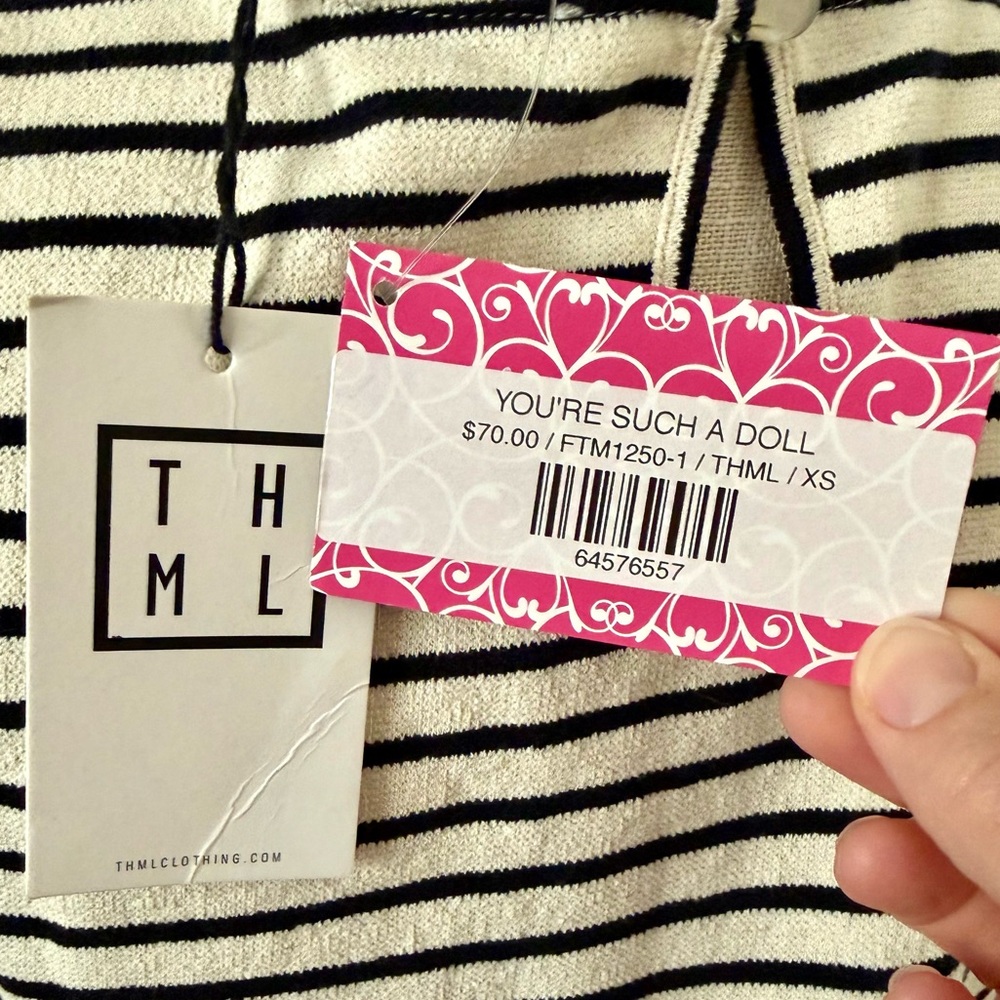 NWT THML “You’re Such a Doll” Top - Picture 8 of 9